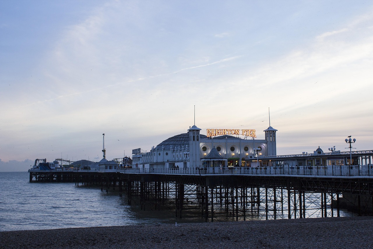 brighton, tourism, seafront, architecture, england, nature, sussex, sea, big, city, pier, seaside, uk, attraction, british, coast, beach, landmark, europe, coastline, britain